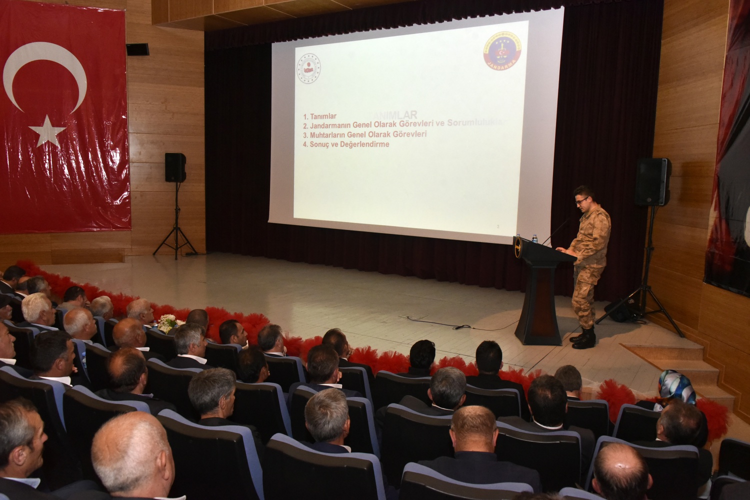 Gümüşhane’de muhtarlara bilgilendirme toplantısı yapıldı 5