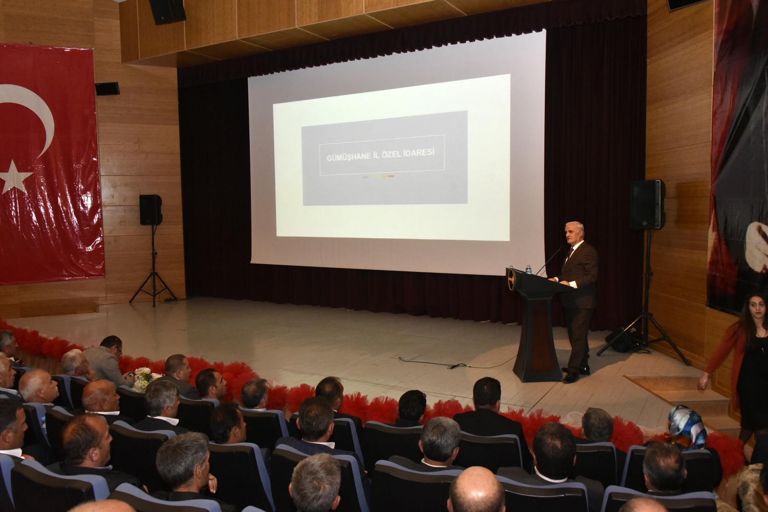 Gümüşhane’de muhtarlara bilgilendirme toplantısı yapıldı 8