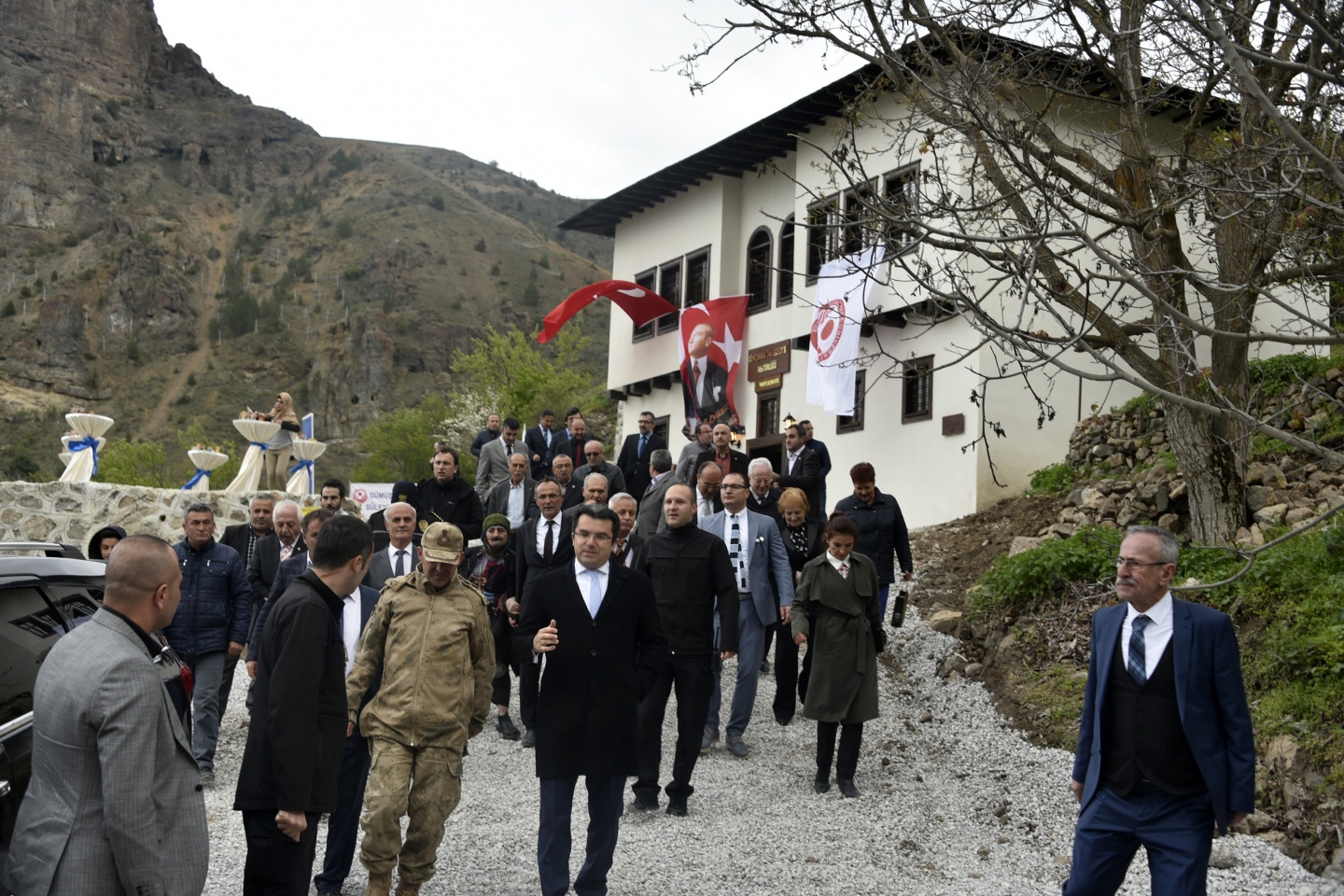 Gümüşhane Üniversitesi’nin Süleymaniye Mahallesi ofisi açıldı 35