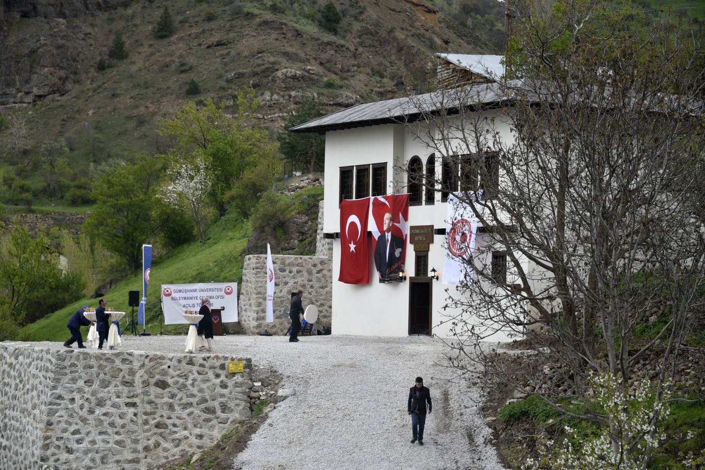 Gümüşhane Üniversitesi’nin Süleymaniye Mahallesi ofisi açıldı 36