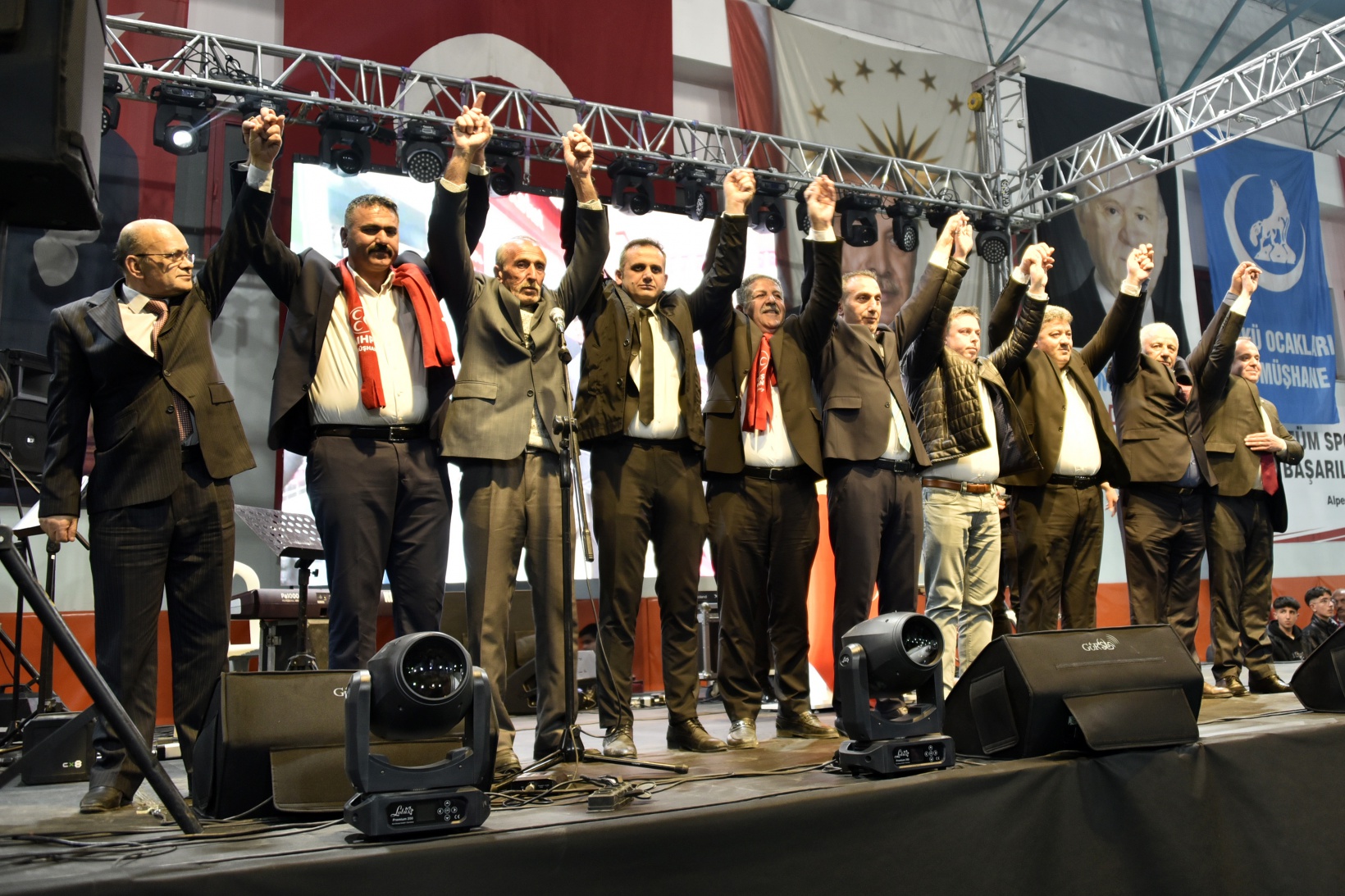 MHP’den aday tanıtım toplantısı 16