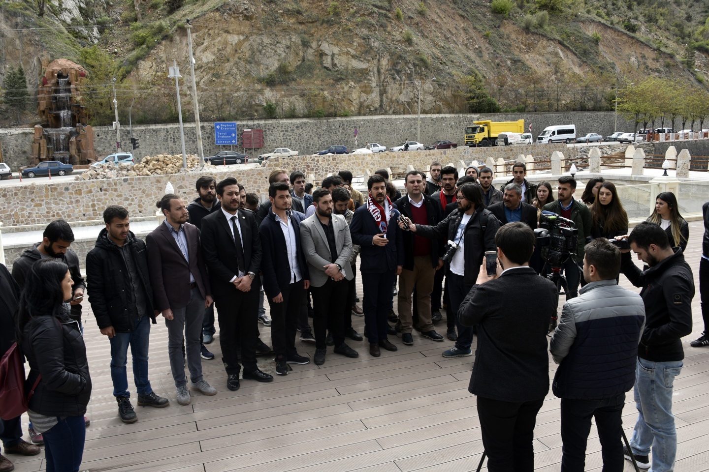 CHP Gençlik Kolları Genel Başkanı Emre Yılmaz Gümüşhane’de 11