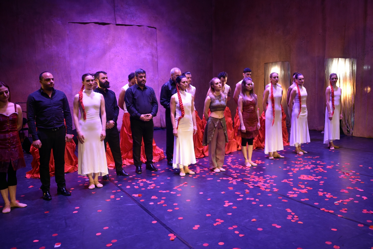 Güldestan Balesi Gümüşhane'de sahnelendi 64