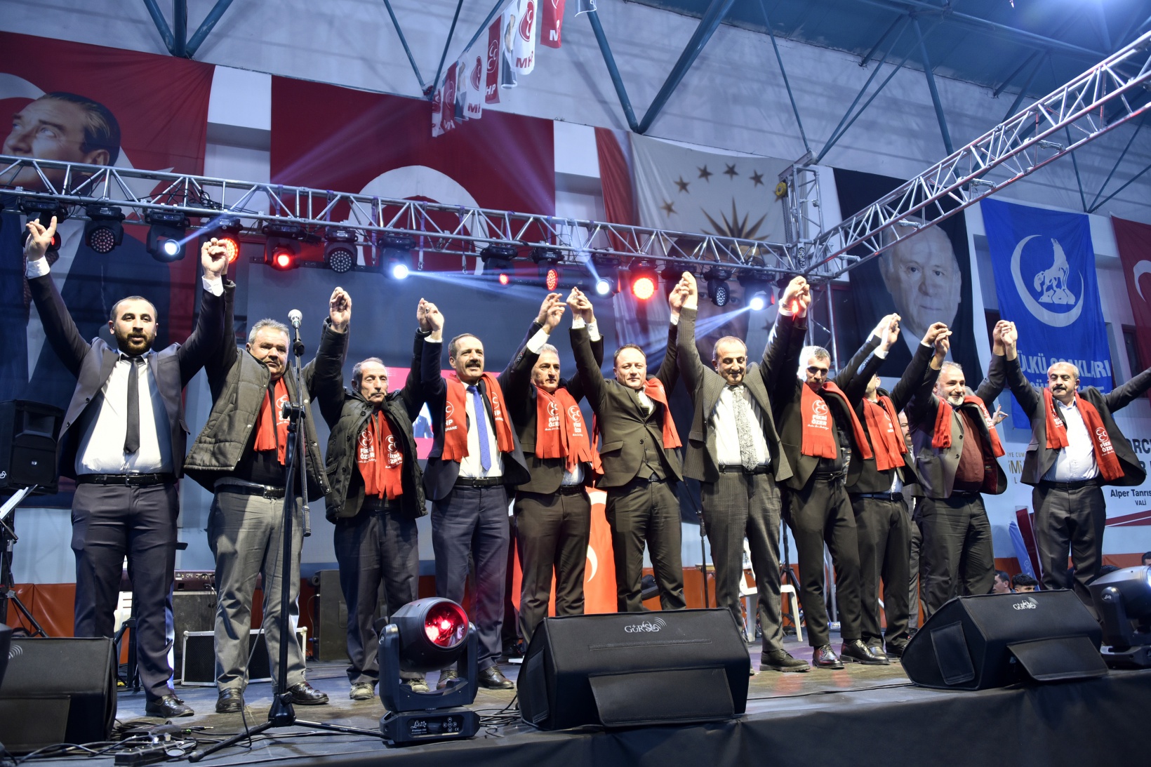 MHP’den aday tanıtım toplantısı 58