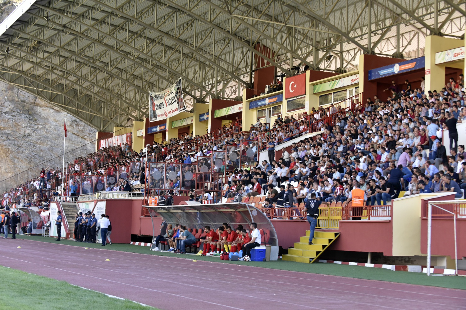 Gümüş, evinde de berabere: 1-1 23