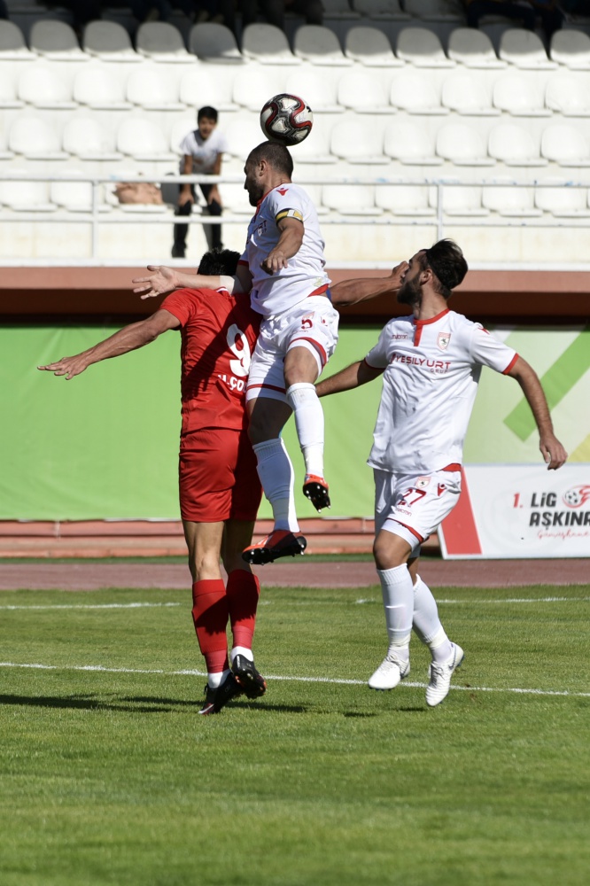 Gümüş, evinde de berabere: 1-1 40