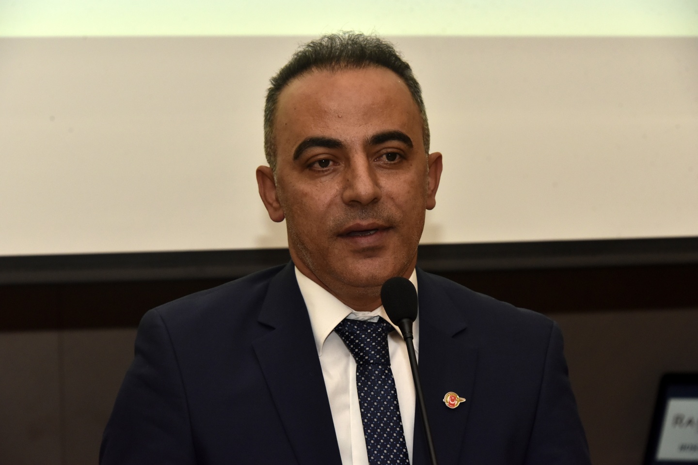 Gazeteciler ve İdareciler günü kutlandı 13