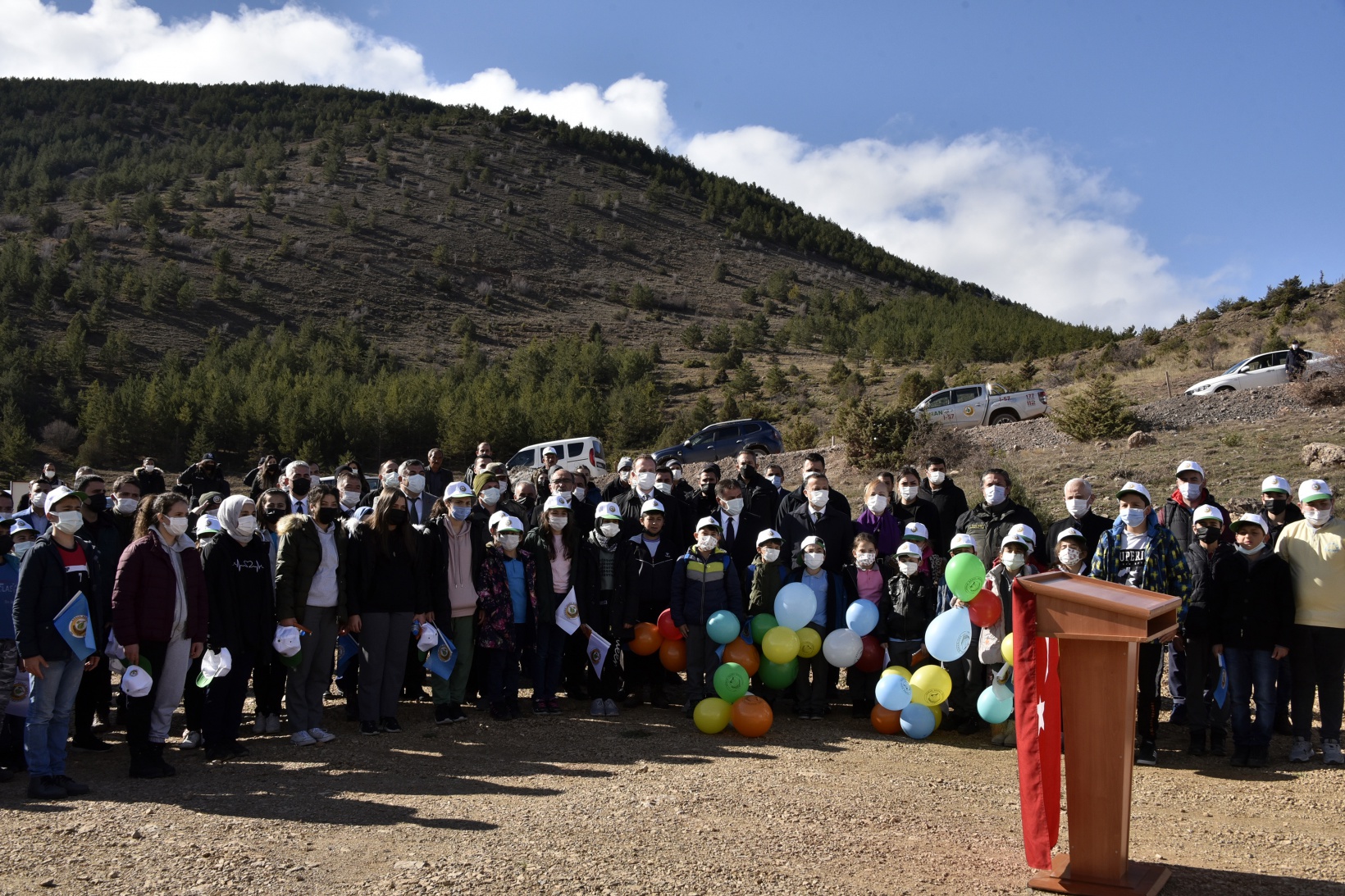 Gümüşhane’de Milli Ağaçlandırma Gününde binlerce fidan toprakla buluştu 20