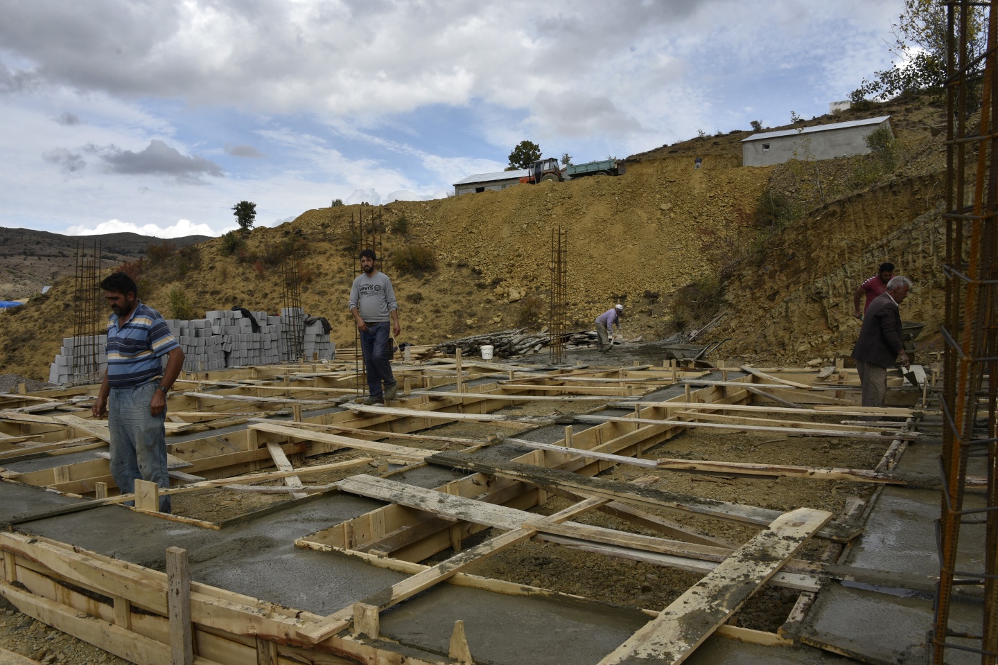 Gümüşhane’de afet riski köy naklettirdi 5