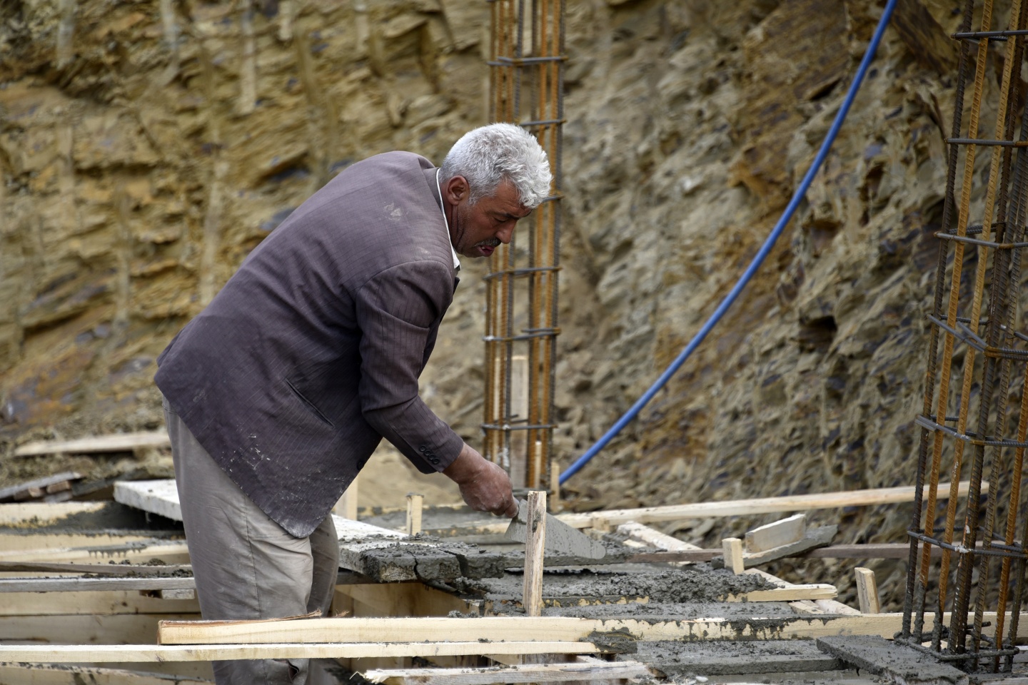 Gümüşhane’de afet riski köy naklettirdi 17