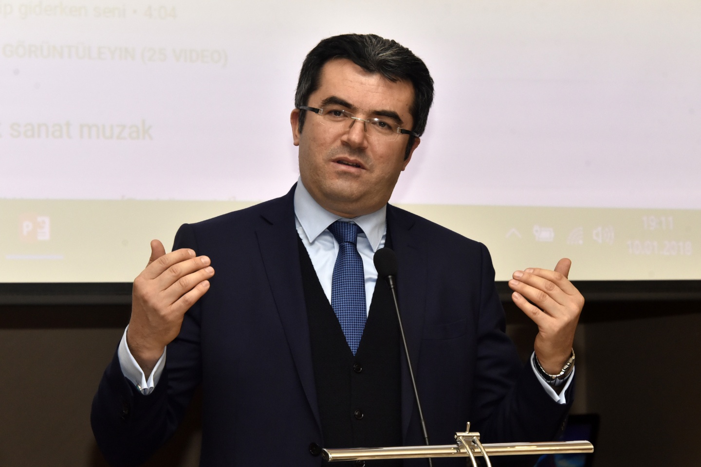 Gazeteciler ve İdareciler günü kutlandı 24