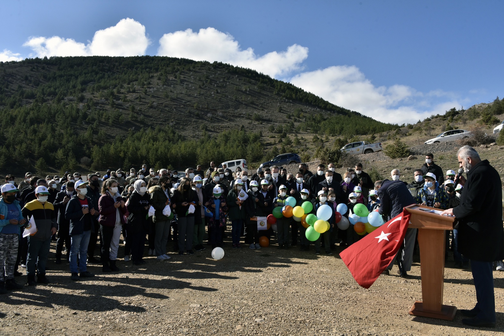 Gümüşhane’de Milli Ağaçlandırma Gününde binlerce fidan toprakla buluştu 16