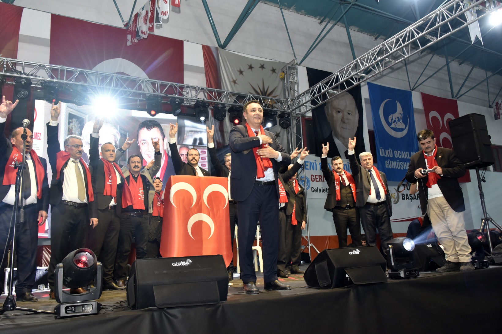 MHP’den aday tanıtım toplantısı 60