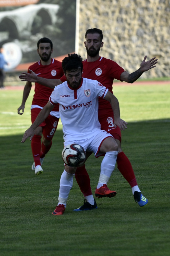 Gümüş, evinde de berabere: 1-1 86