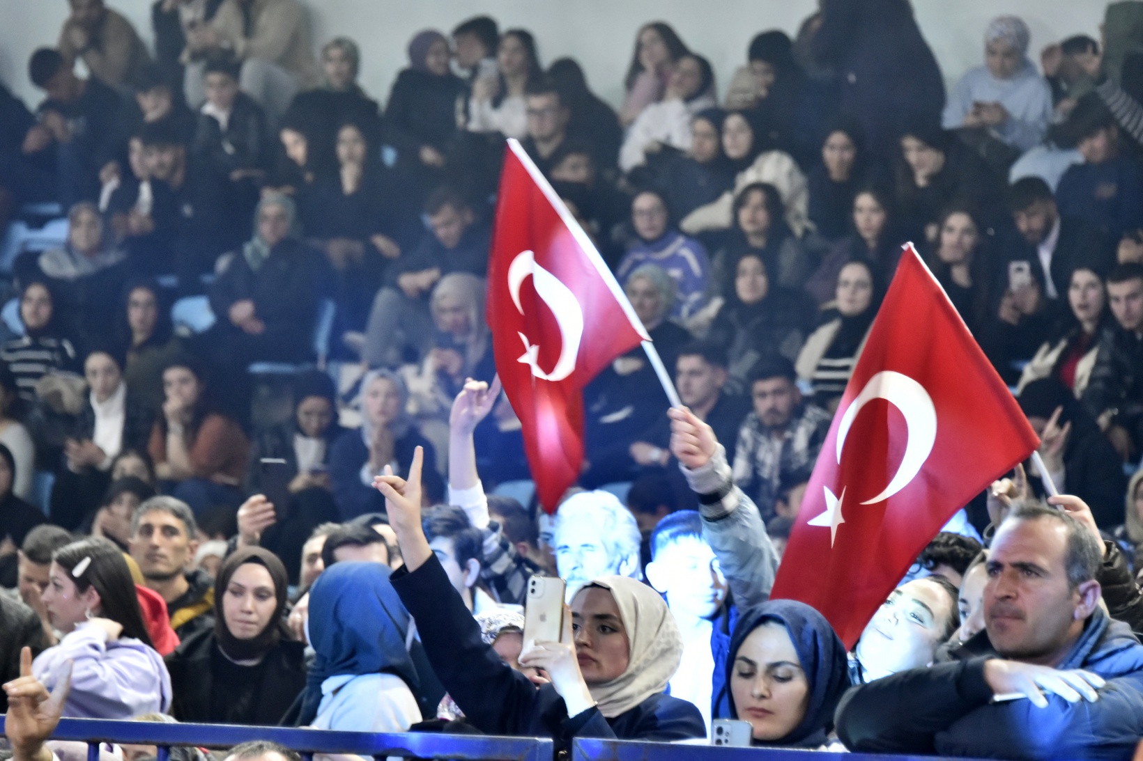 MHP’den aday tanıtım toplantısı 9