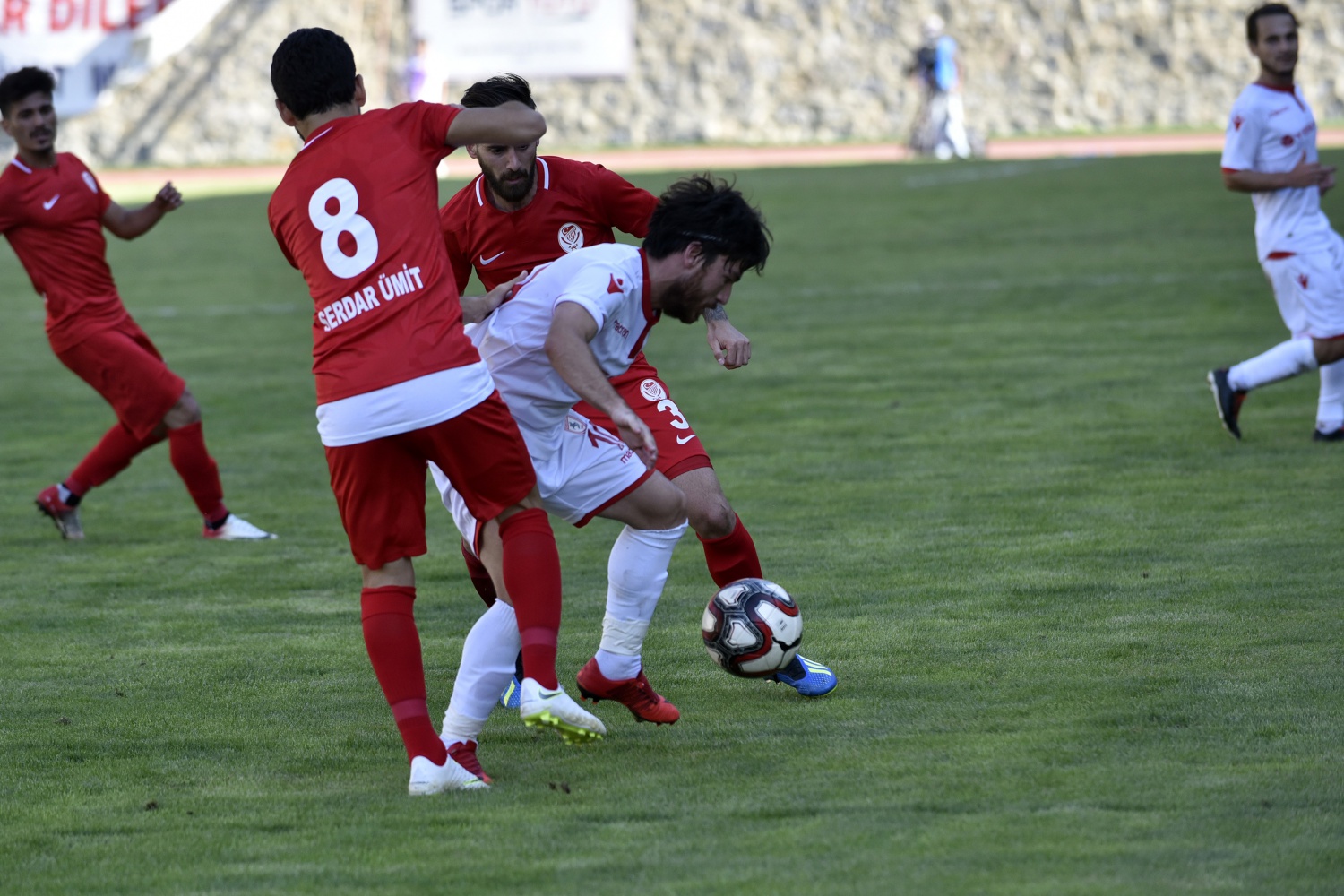 Gümüş, evinde de berabere: 1-1 97