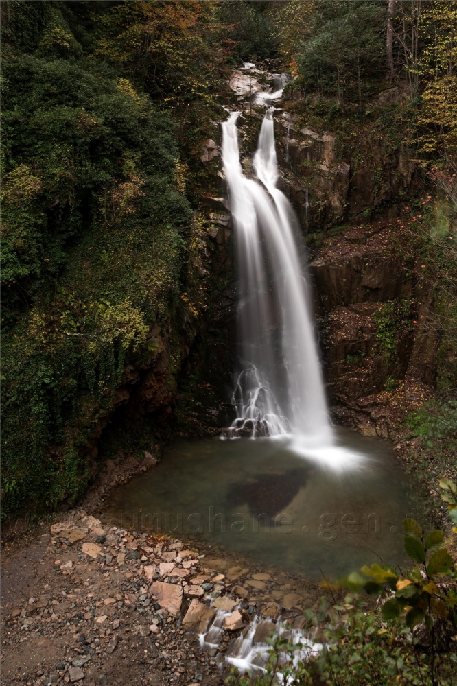 Çağlayandibi Şelalesi Tabiat Parkından sonbahar manzaraları 1
