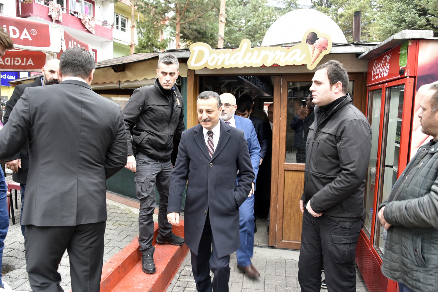 Vali Taşbilek Torul’da 15