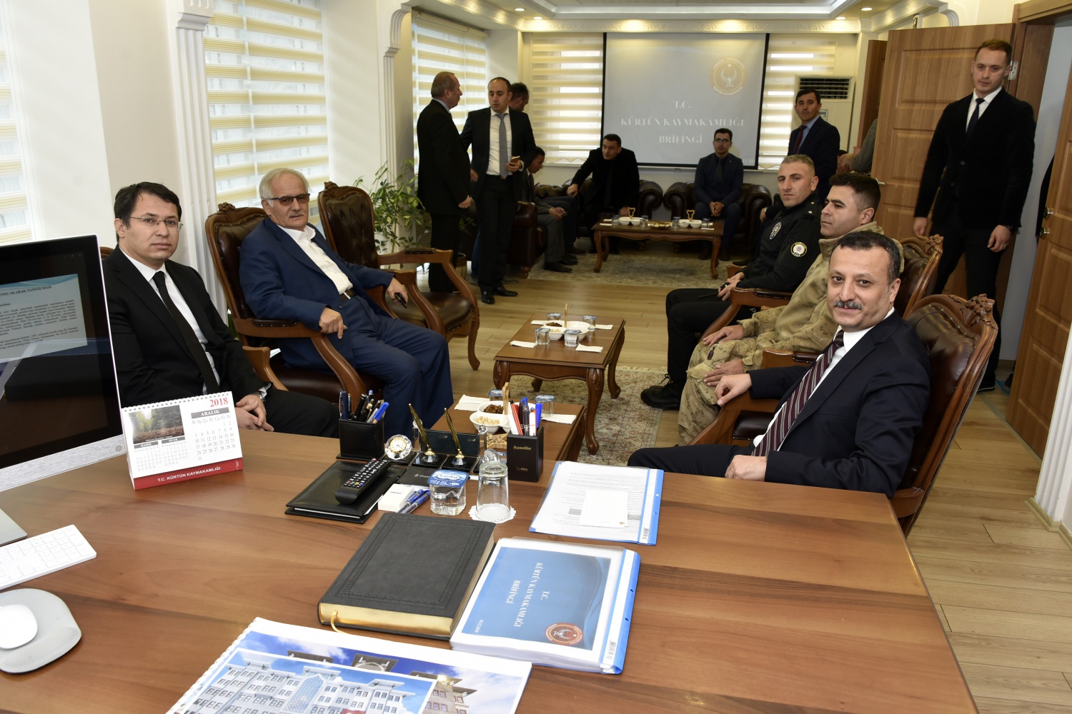 Vali Taşbilek Kürtün’de 14