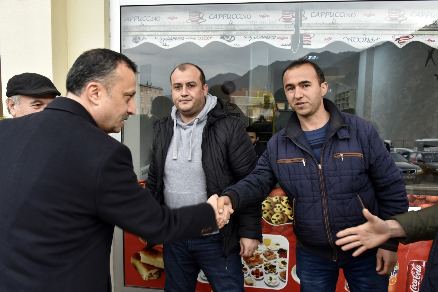 Vali Taşbilek Kürtün’de 15