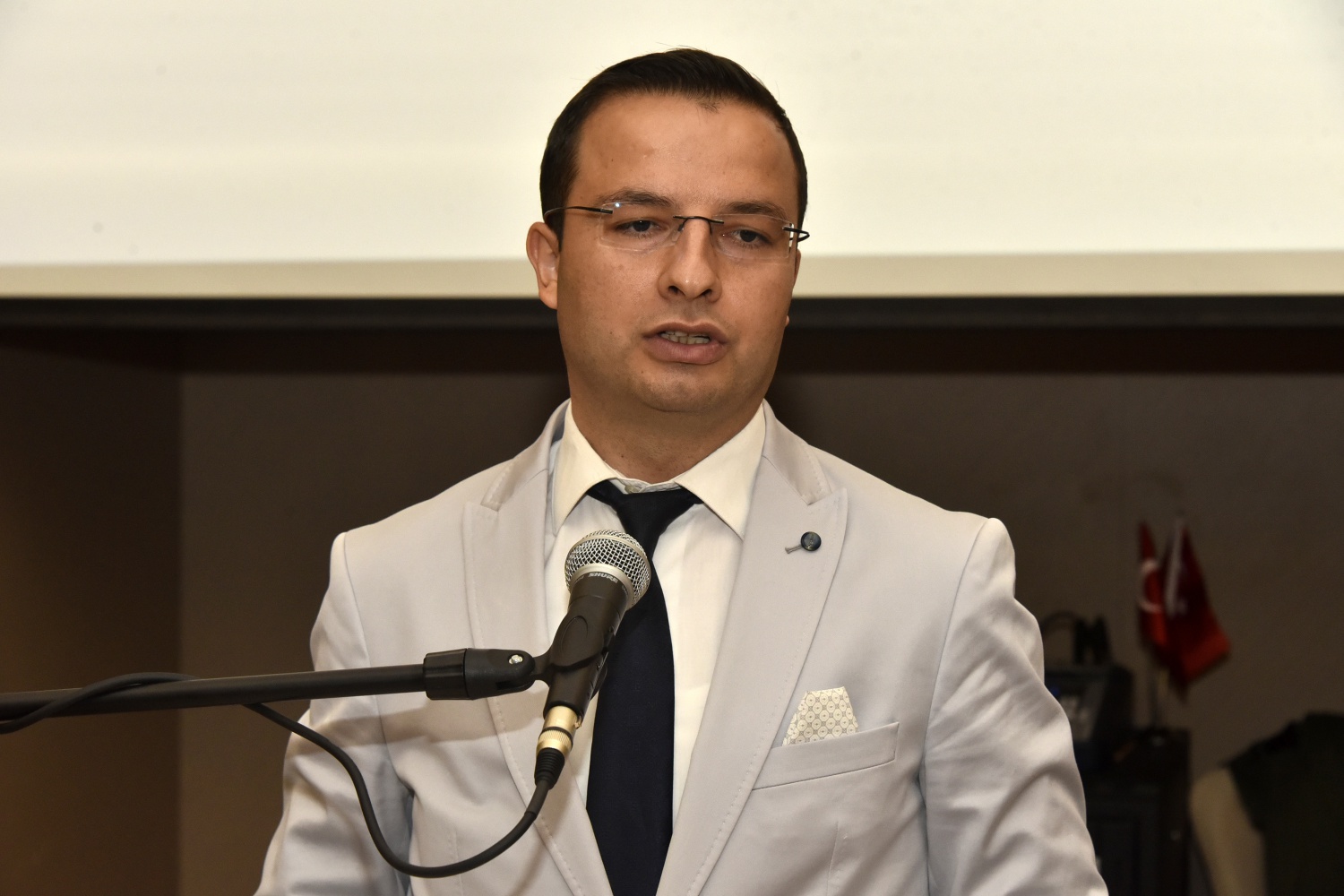 Gümüşhane’de tayini çıkan Kaymakamlara veda yemeği 13