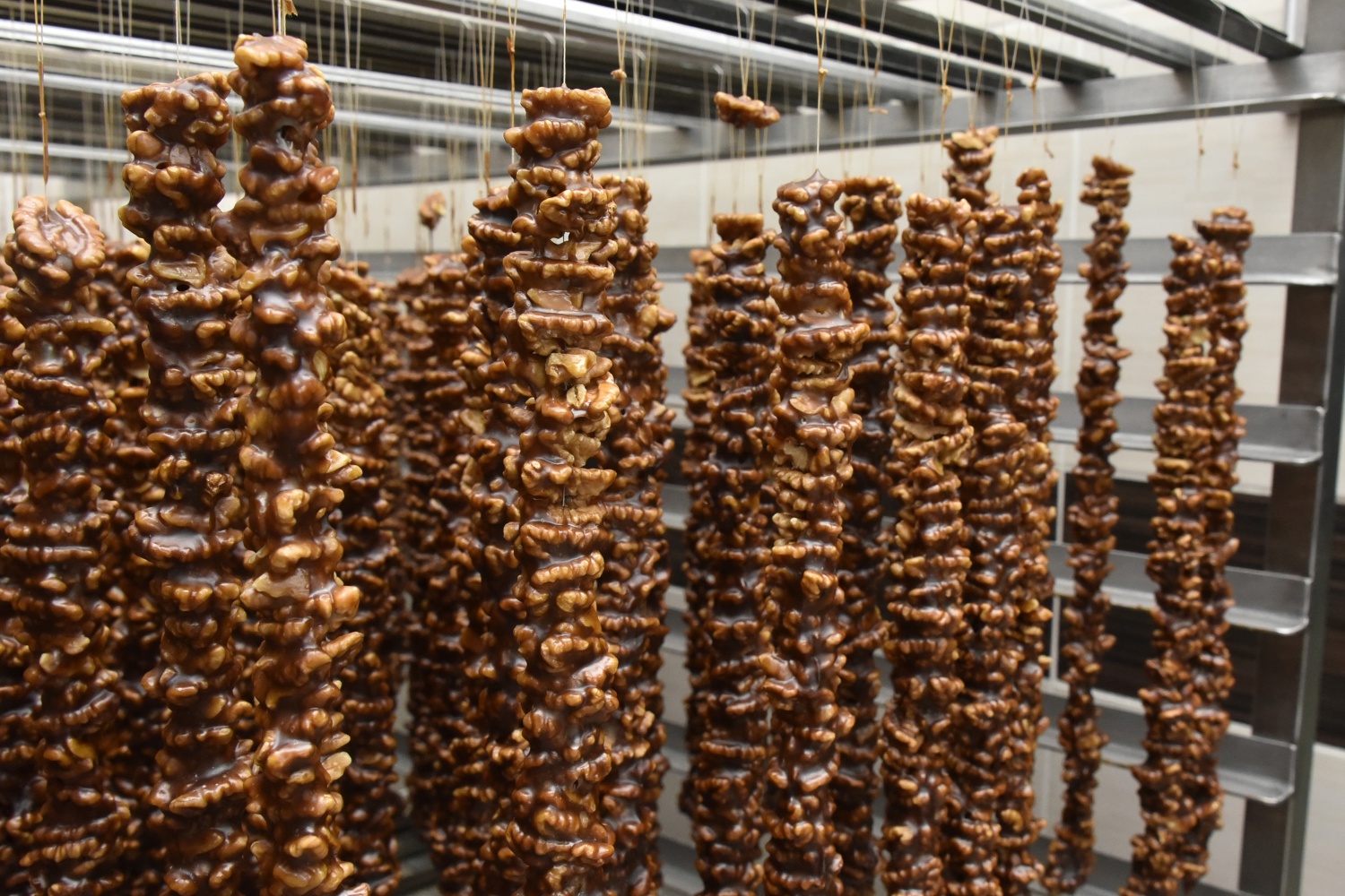 Dut'un ceviz ve fındığa olan sevdasının ürünü: Pestil ve köme 2