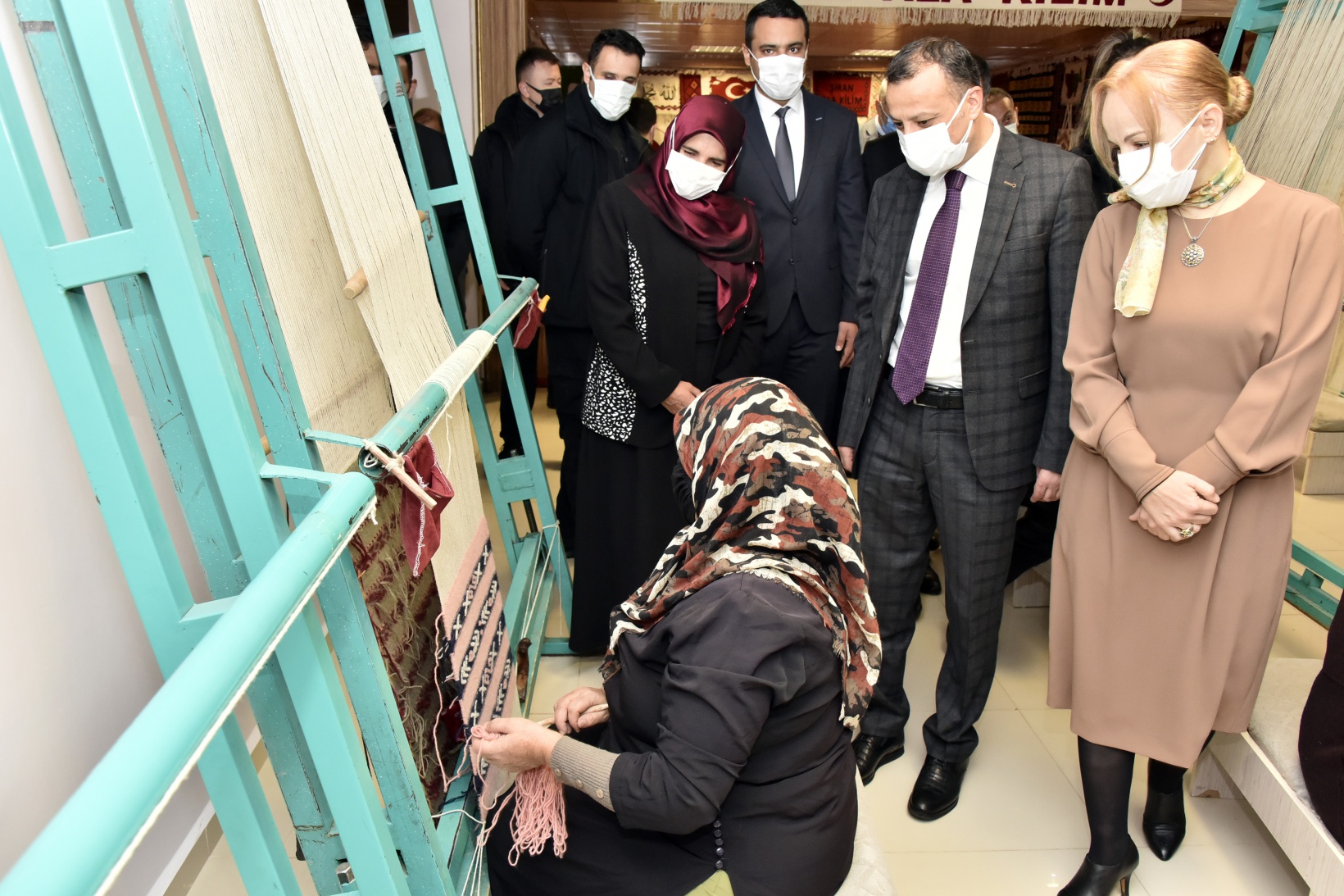 Vali Taşbilek Şiran ilçesinde incelemelerde bulundu 14