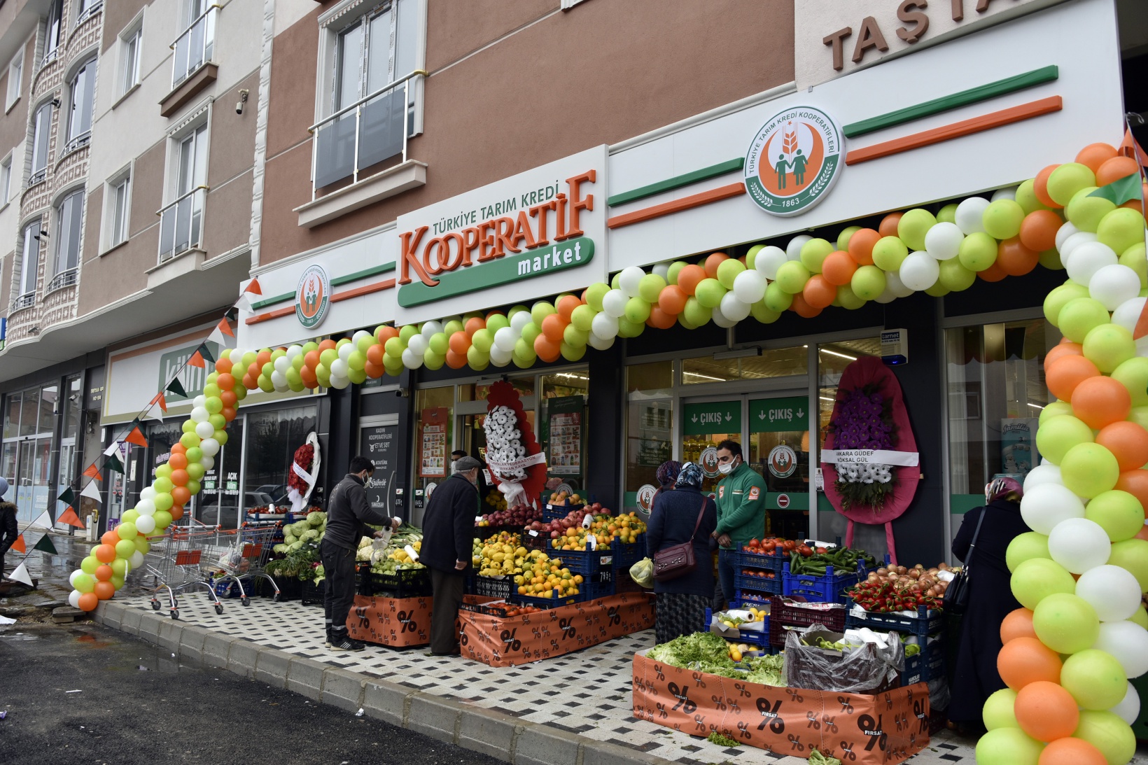 Vali Taşbilek Şiran ilçesinde incelemelerde bulundu 20
