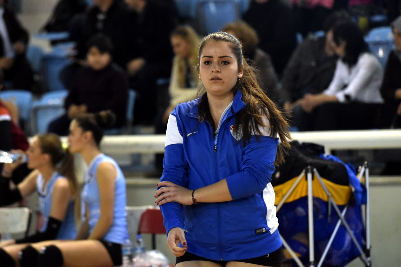 Gümüş Kızlar iyi başladı: 3-1 35