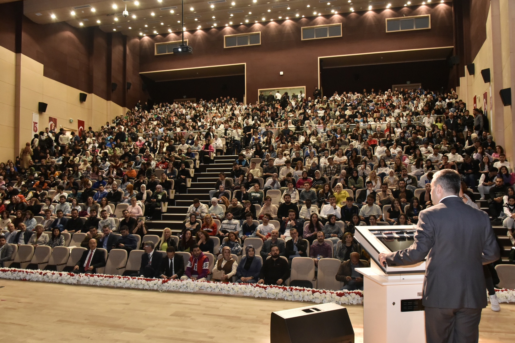 Başarı hikayeleri TEDx Gümüşhane University’de anlatıldı 32