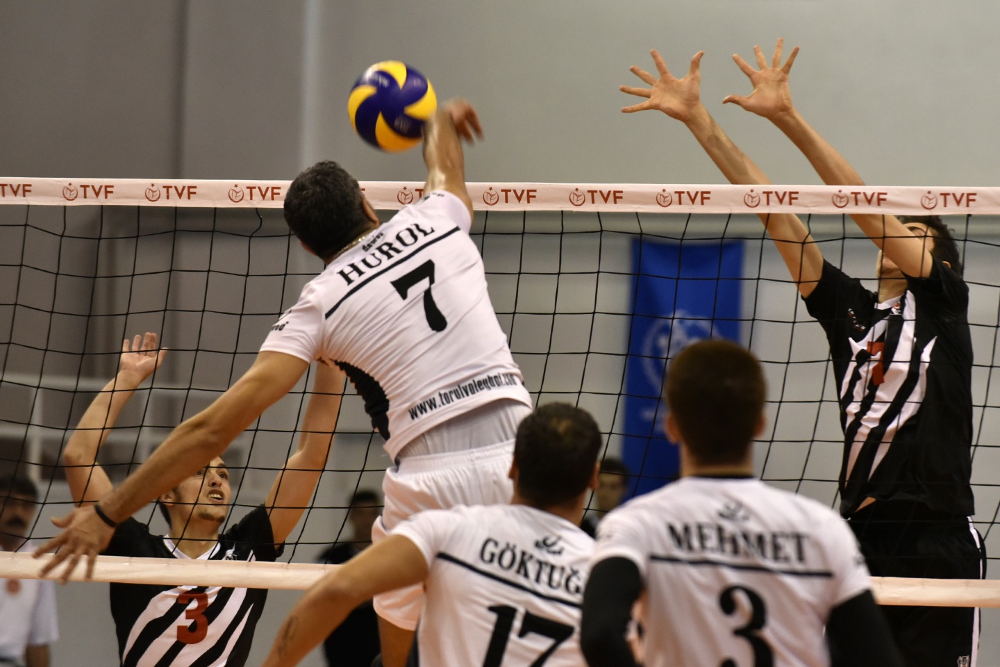 Torul'da kötü gidişat devam ediyor: 0-3 8