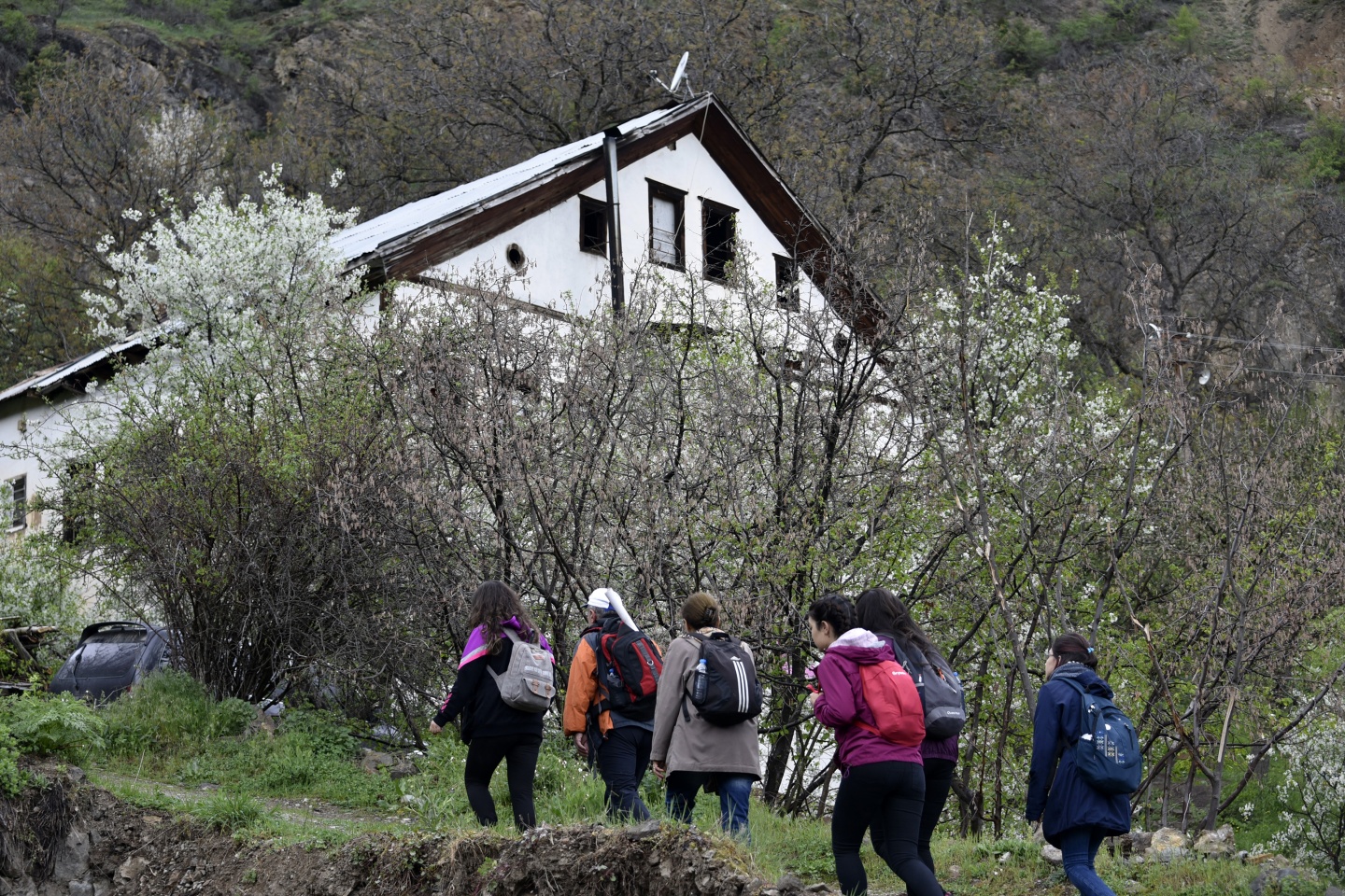Gümüşhaneli dağcılardan tarih ve doğa içerikli yürüyüş 7