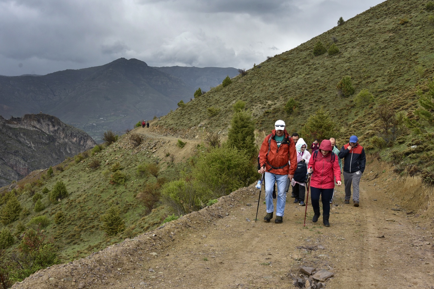 Gümüşhaneli dağcılardan tarih ve doğa içerikli yürüyüş 14