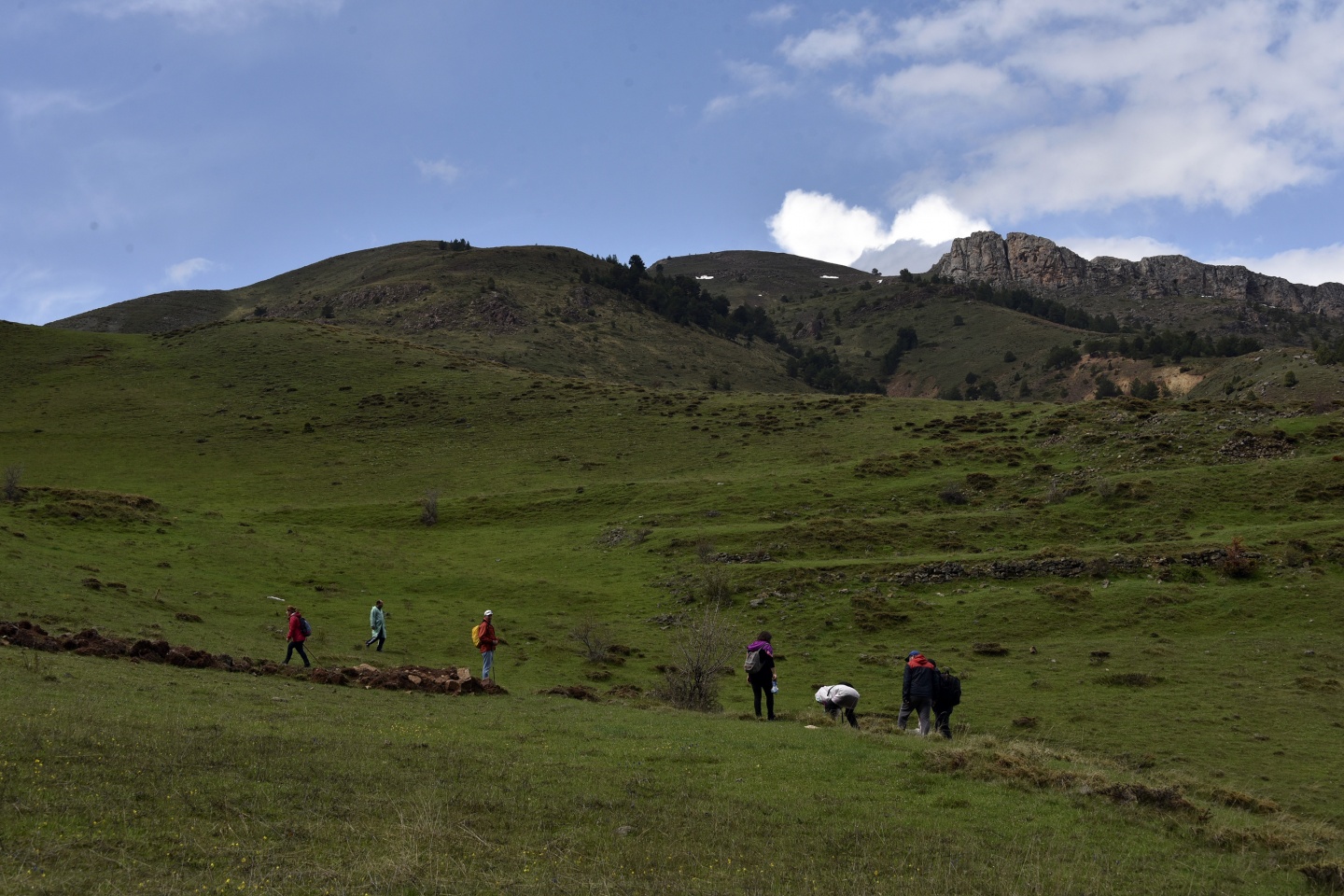 Gümüşhaneli dağcılardan tarih ve doğa içerikli yürüyüş 11