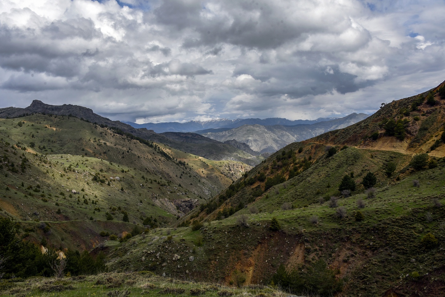 Gümüşhaneli dağcılardan tarih ve doğa içerikli yürüyüş 27