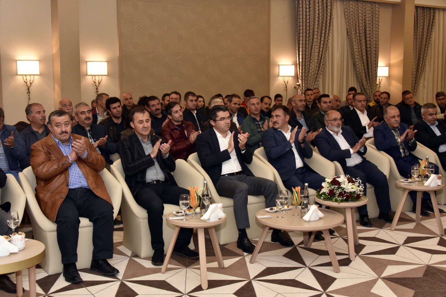 Gümüşhane’de voleybolun geleceği masaya yatırıldı 5