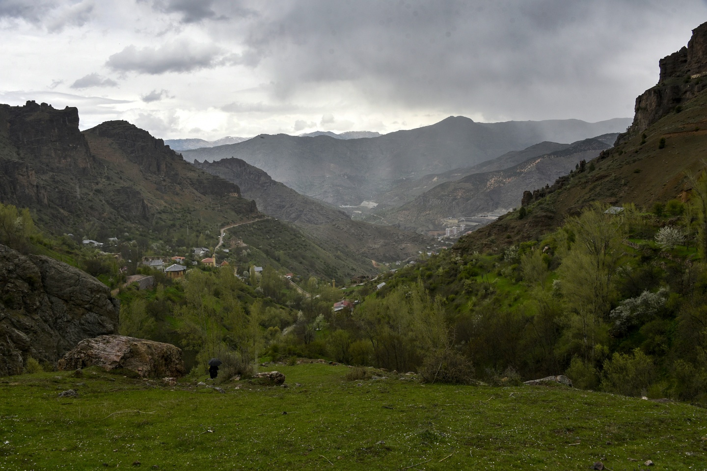 Gümüşhaneli dağcılardan tarih ve doğa içerikli yürüyüş 25