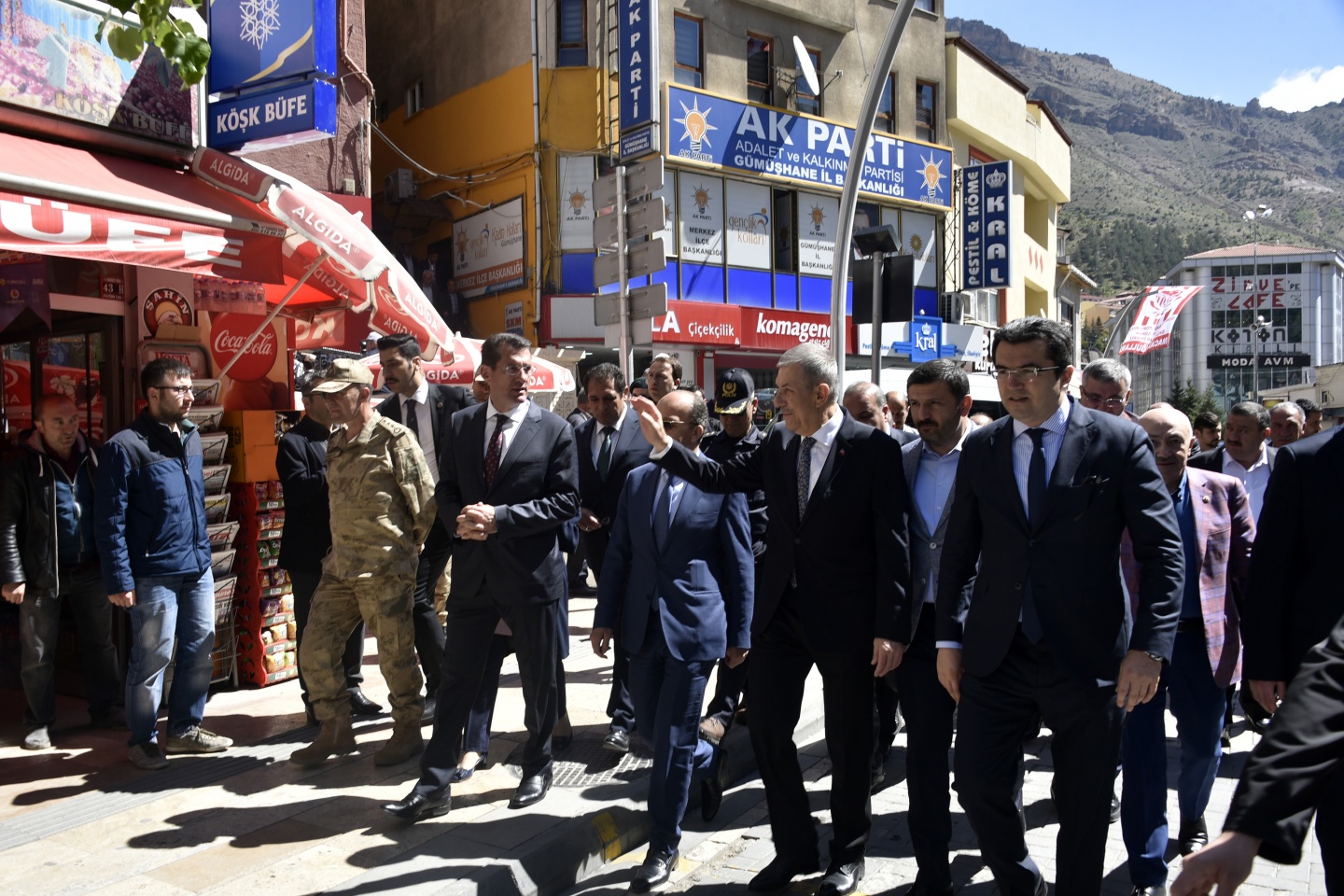 Bakan Demircan'dan Anjiyo müjdesi 36