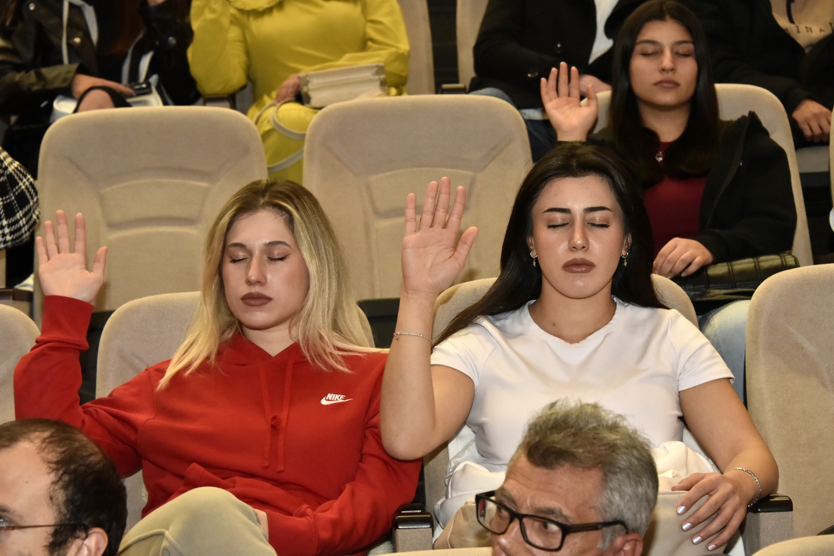 Başarı hikayeleri TEDx Gümüşhane University’de anlatıldı 60