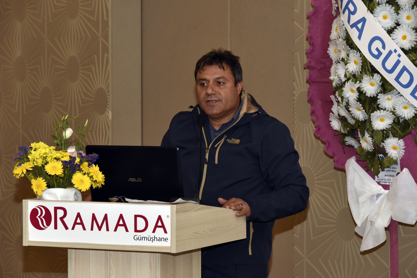 Gümüşhane’de voleybolun geleceği masaya yatırıldı 8