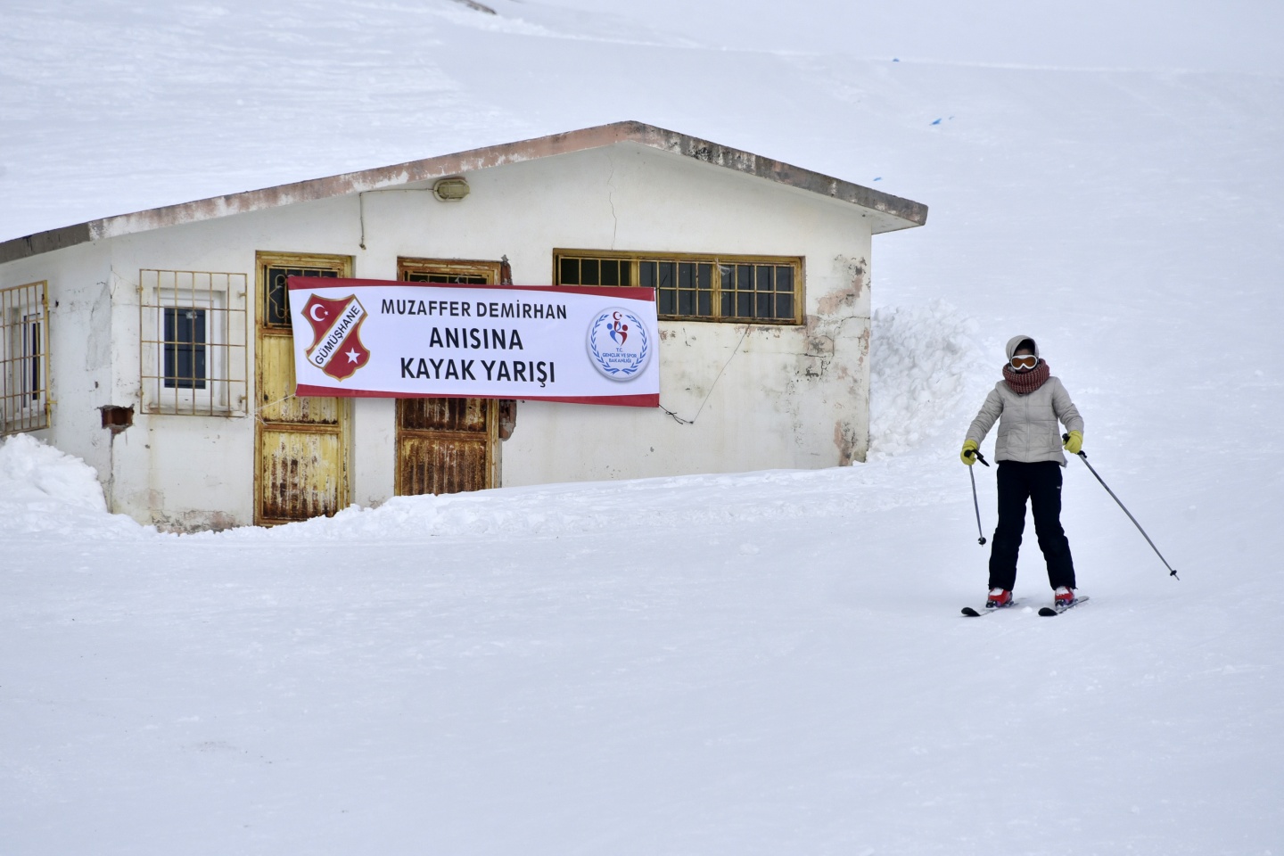 Zigana dağında kayak yarışmaları yapıldı 1