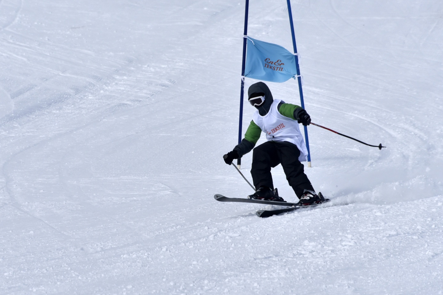 Zigana dağında kayak yarışmaları yapıldı 12