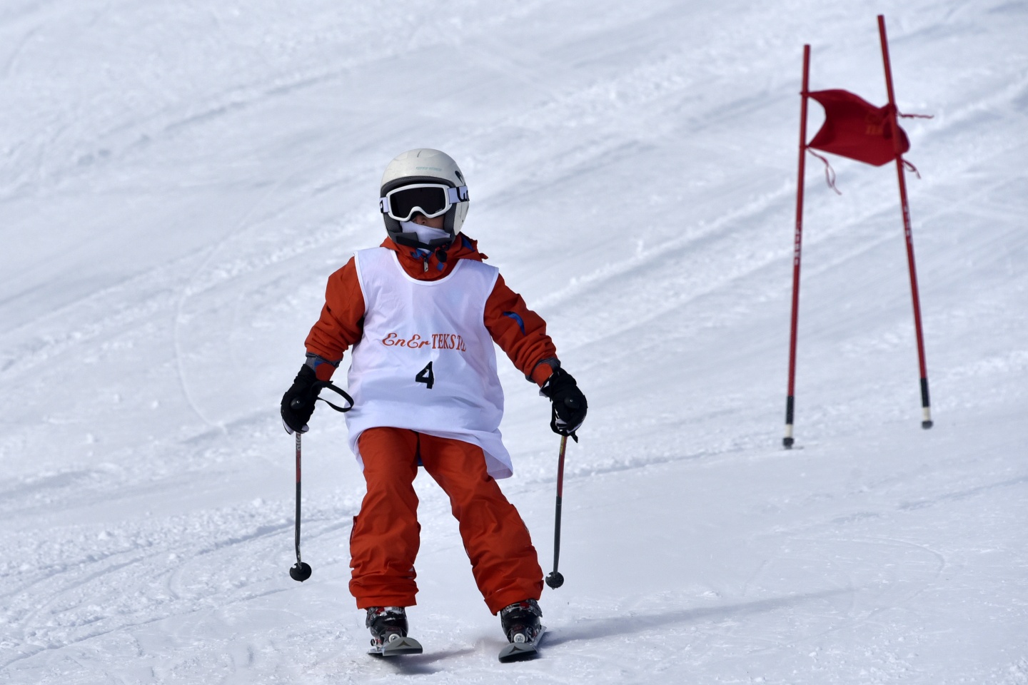 Zigana dağında kayak yarışmaları yapıldı 18