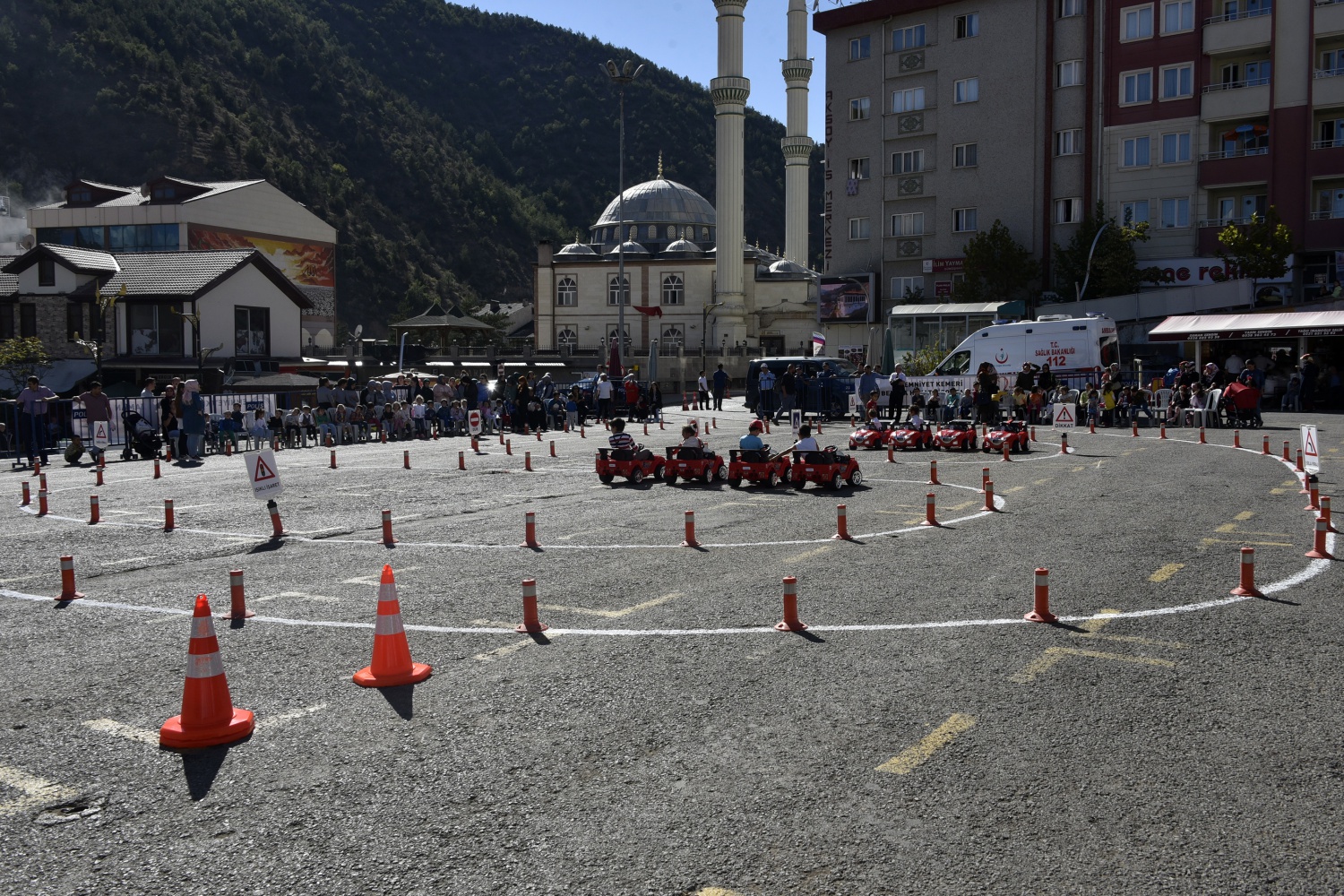 Gümüşhane’de ‘Emniyet Kemeri ile Hayata Bağlanın’ projesi başladı 6