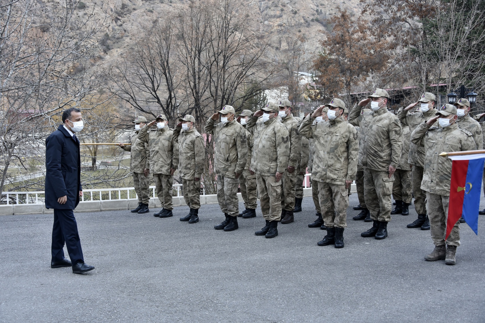 Vali Taşbilek’ten yeni yıl ziyaretleri 8