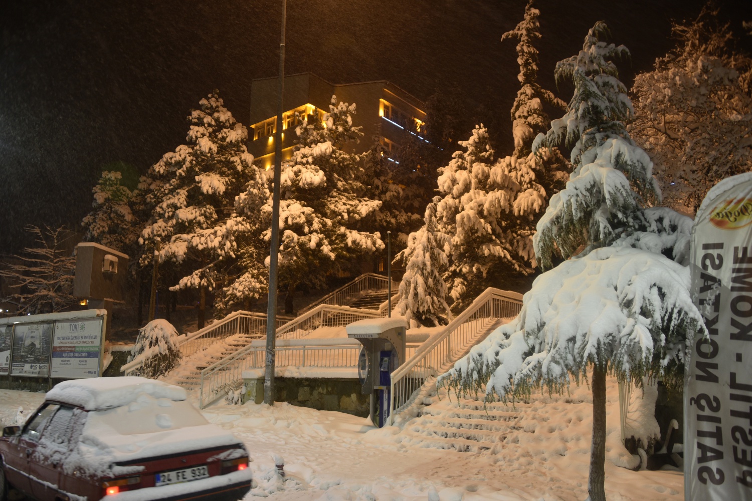 Gümüşhane’de kar ve gece güzelliği 10