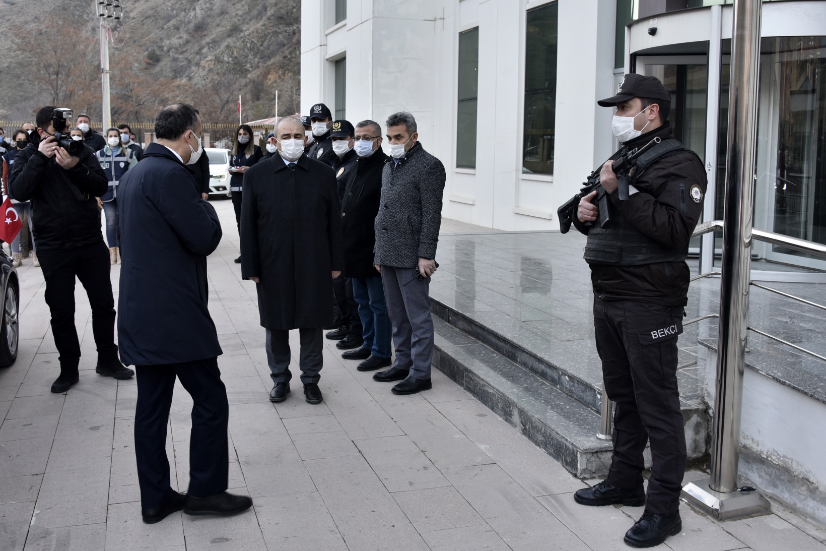 Vali Taşbilek’ten yeni yıl ziyaretleri 23