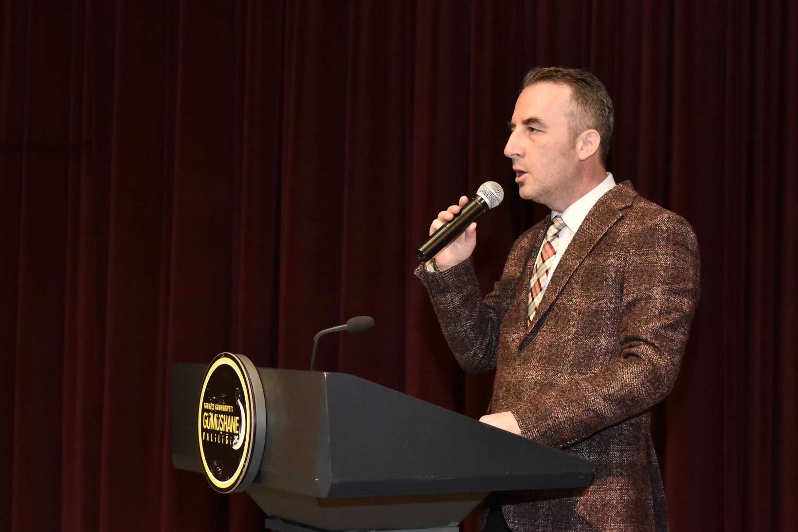 Milli Şair Gümüşhane’de anıldı 14