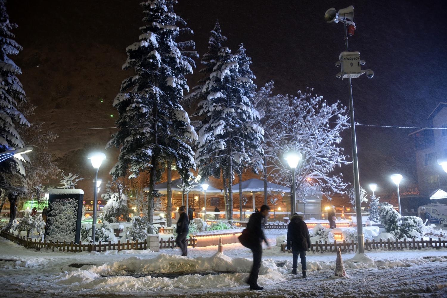 Gümüşhane’de kar ve gece güzelliği 20