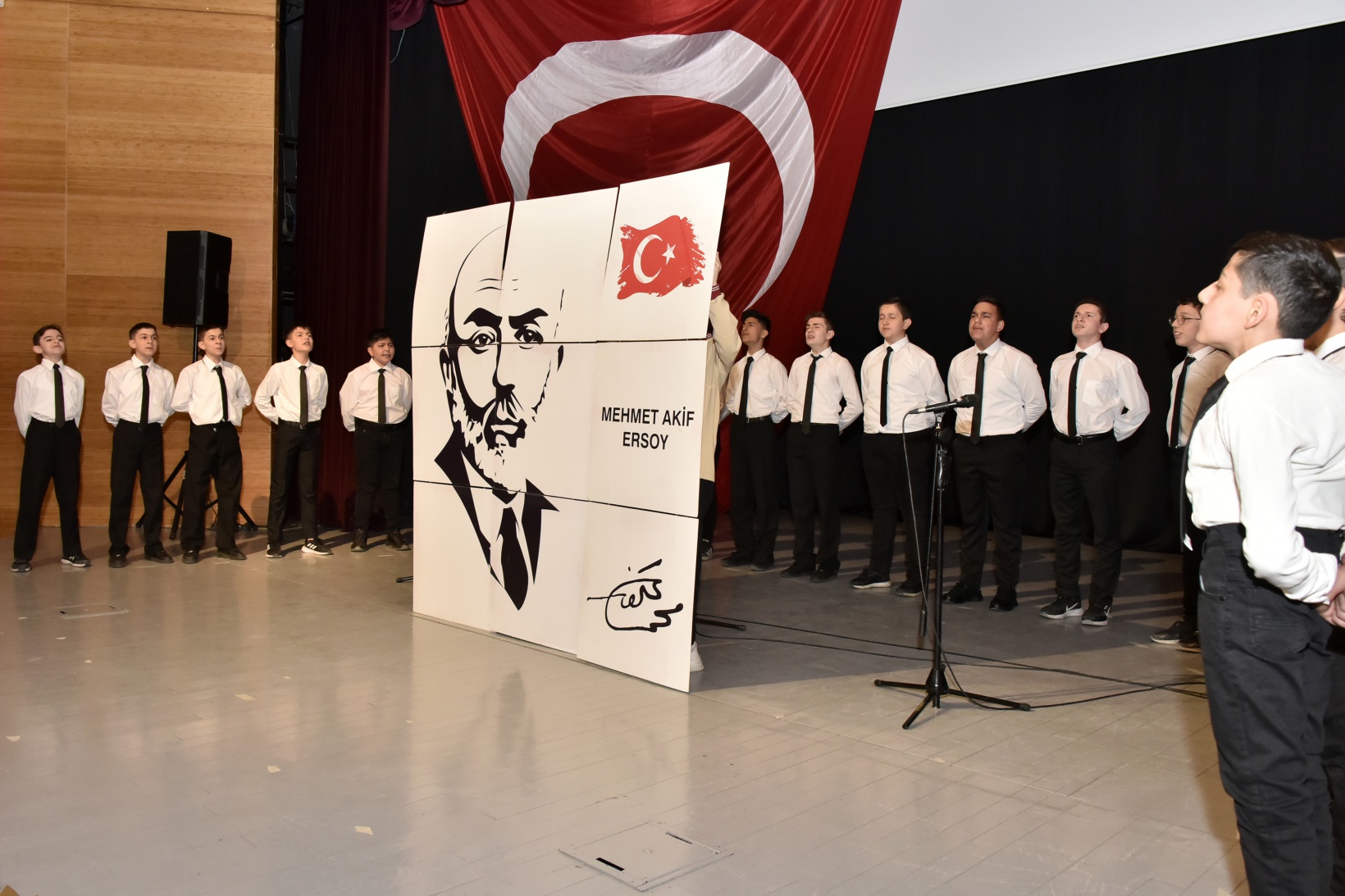 Milli Şair Gümüşhane’de anıldı 16